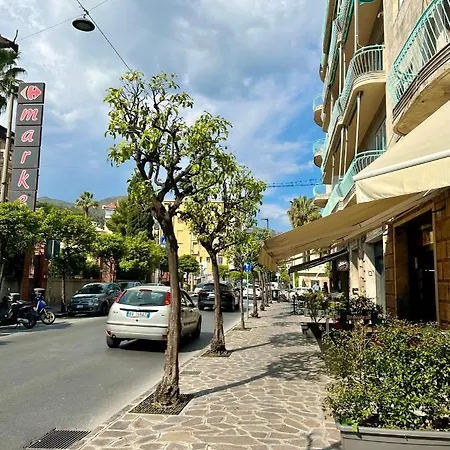 Lägenhet Hostdomus - Casa Corallo Alassio