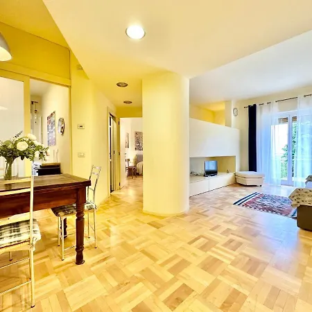 Apartment Hostdomus - Casa Corallo