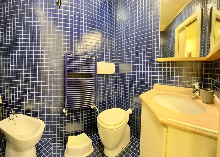 Apartment Hostdomus - Casa Corallo *